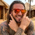 Gepetto Rebel Ginger - okulary i model-4.jpg